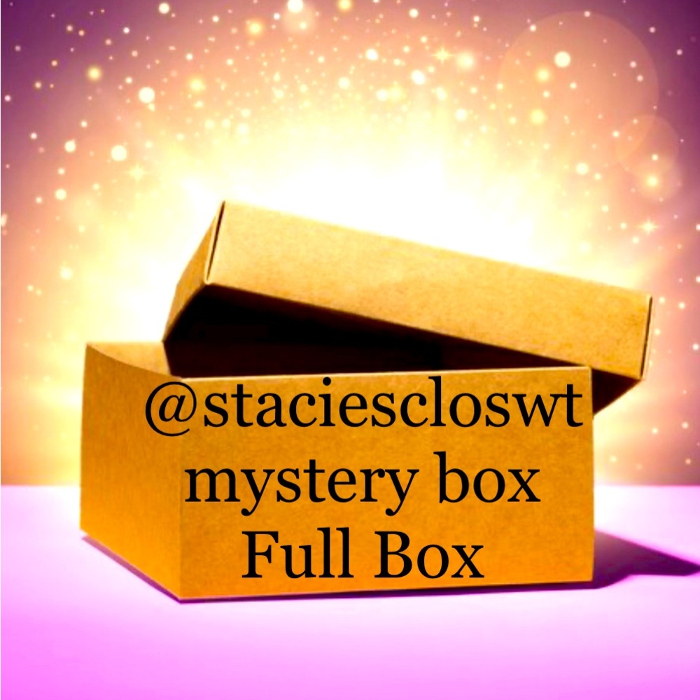 VINTAGE FABRIC YARDS MYSTERY BOX          (Sewing Crafting handmade category)